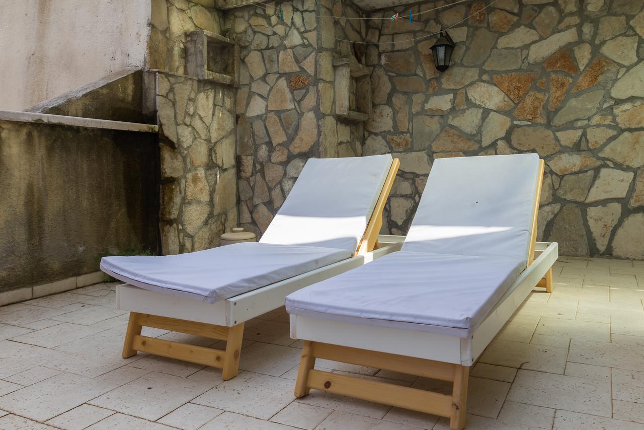 Allegro Apartment Sekulic Petrovac Екстер'єр фото